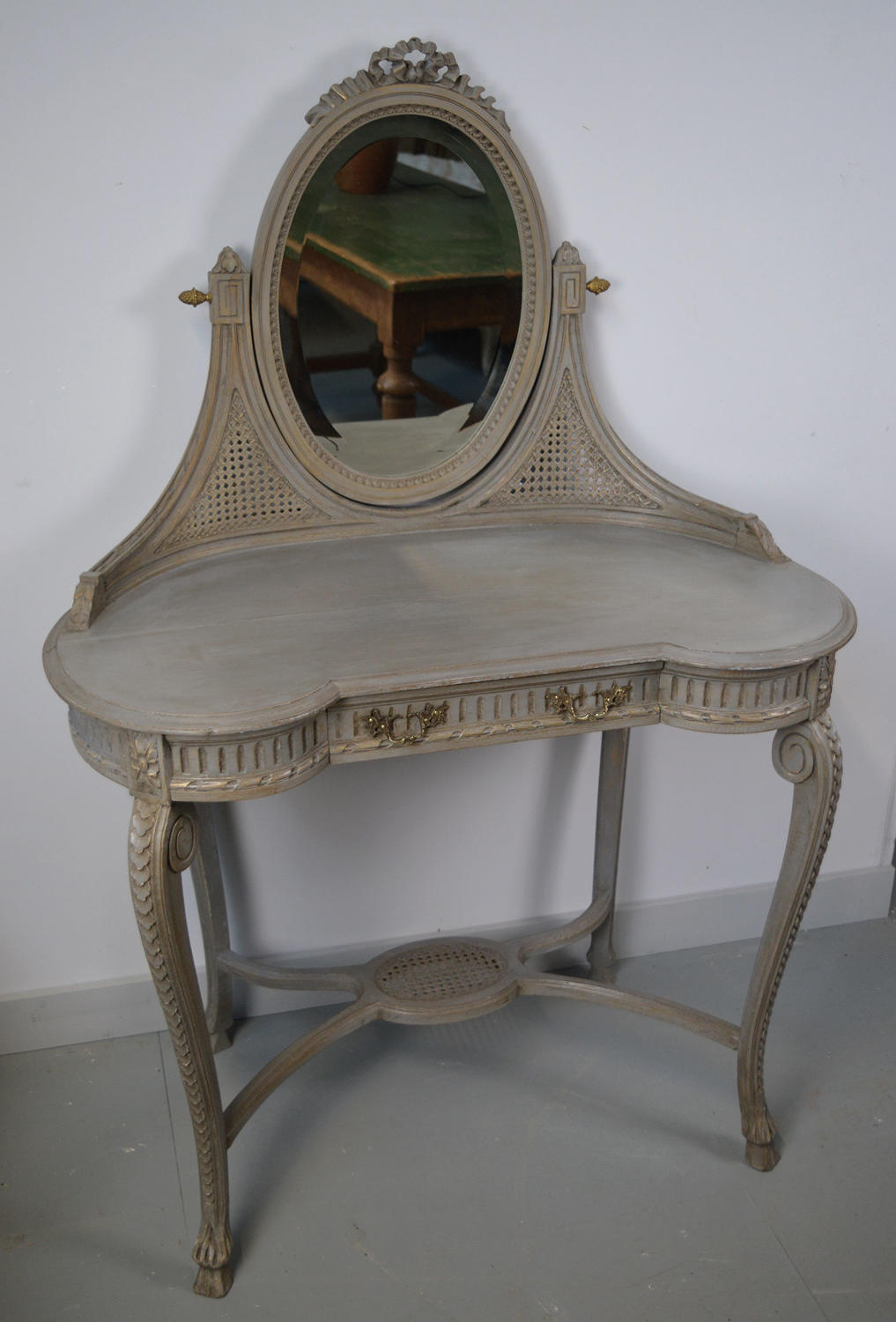 Late 19th Century Louis XVI style dressing table