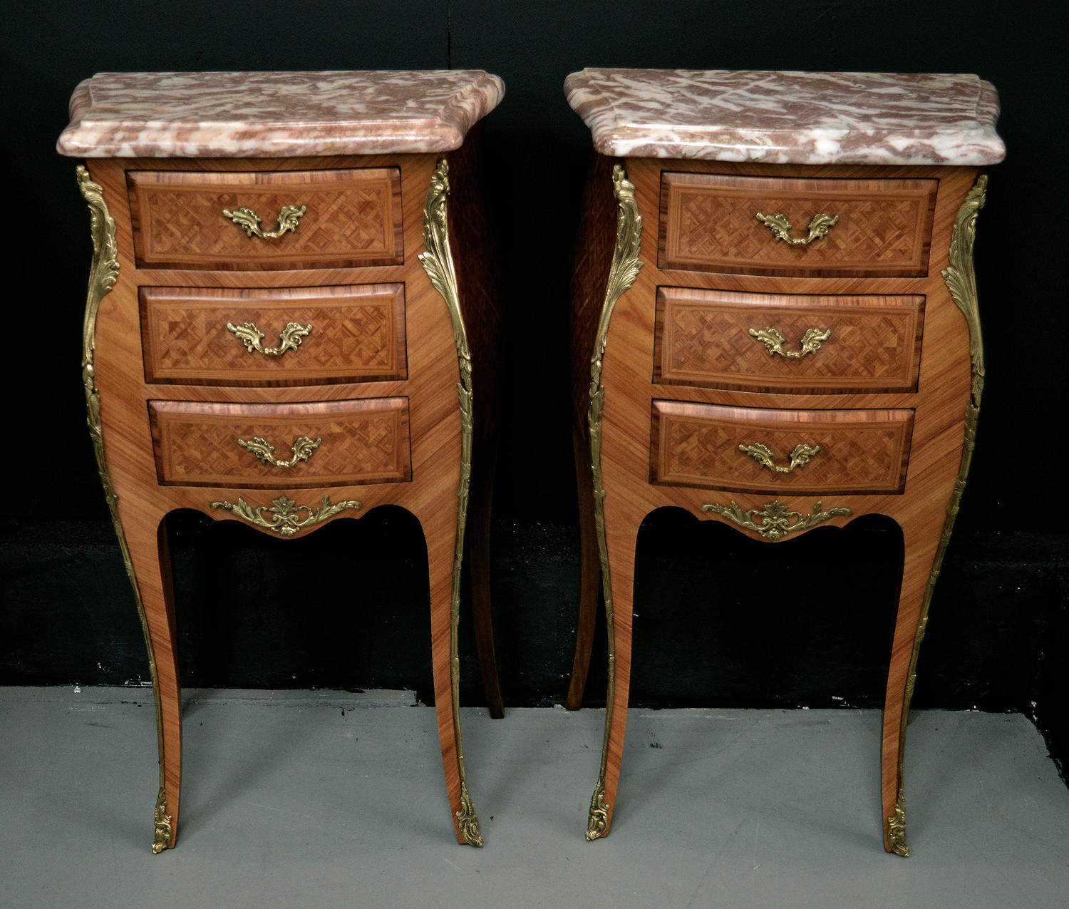 Pair of Louis XV style bedside commodes