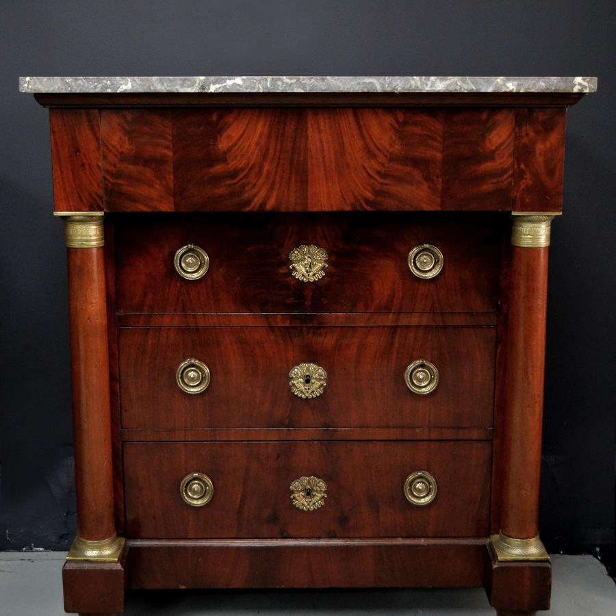 Small 3/4 size 19thC Empire Commode