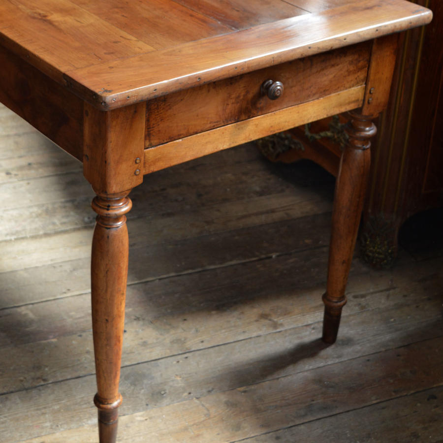 French 19th Century Cherry Farmhouse Table