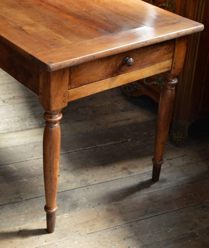 French 19th Century Cherry Farmhouse Table