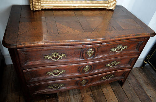 Early 18th Century Louis XIV oak commode