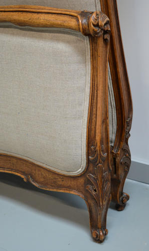 King Size Louis XV style upholstered lit bateau