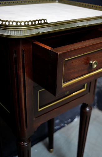 Small pair of mahogany Louis XVI style bedsides