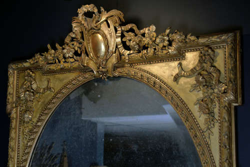 Superb early 19th Century Louis XVI style gilt mirror
