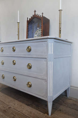Late 18th Century Swedish Gustavian Painted Commode