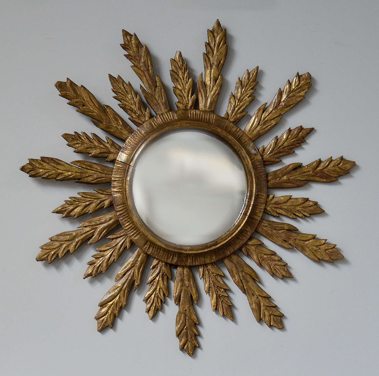 Italian Giltwood sunburst mirror c1930-40