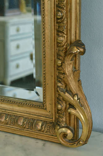 Large Mid 19th Century Napoleon III gilt mirror