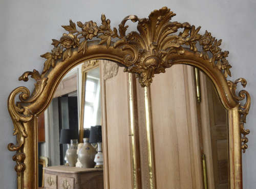 Large Mid 19th Century Napoleon III gilt mirror