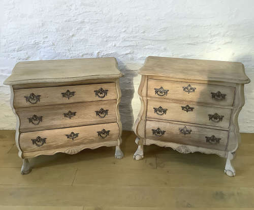 Near pair of Small oak Dutch Commodes