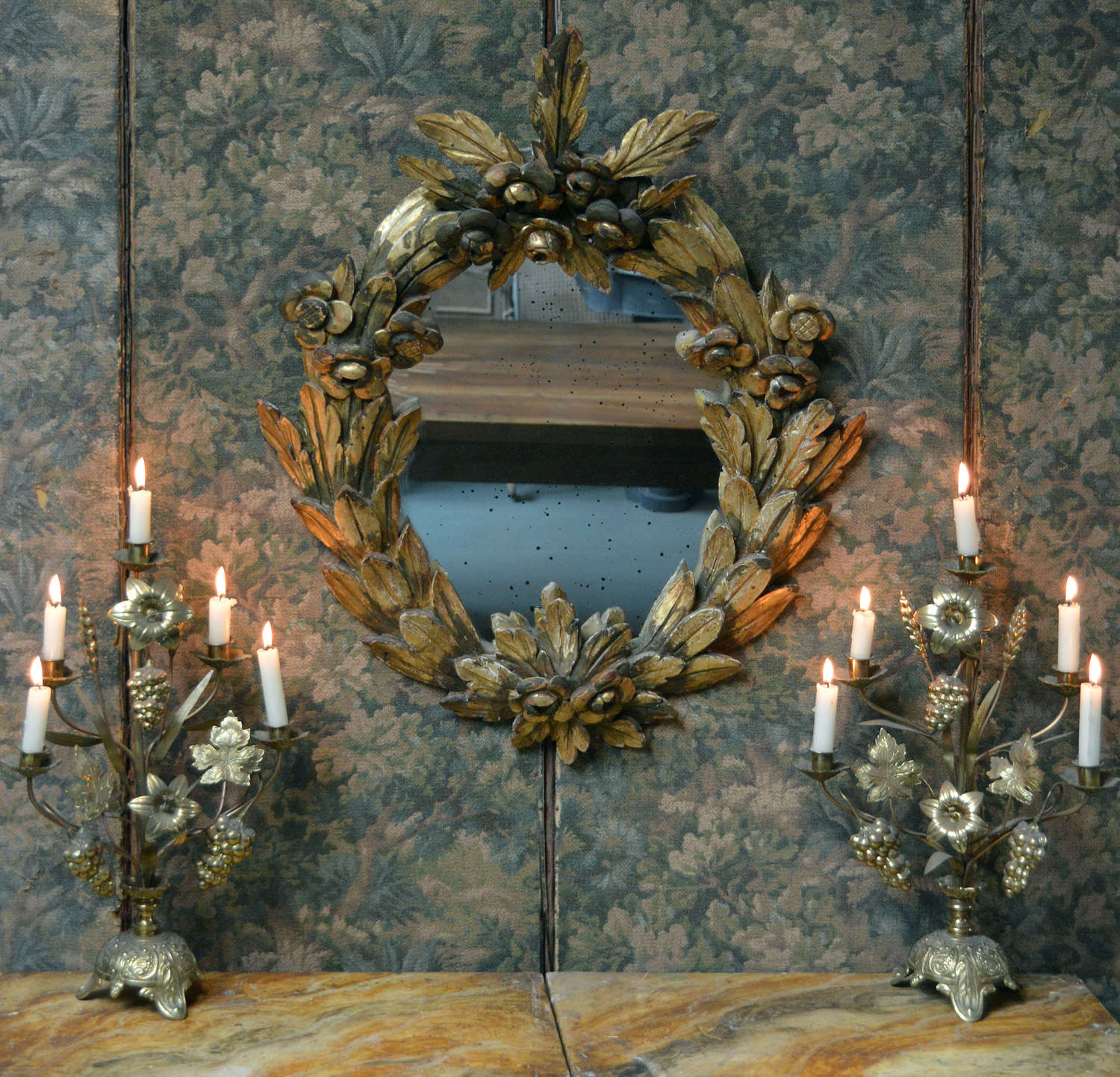 19th Century Carved giltwood mirror