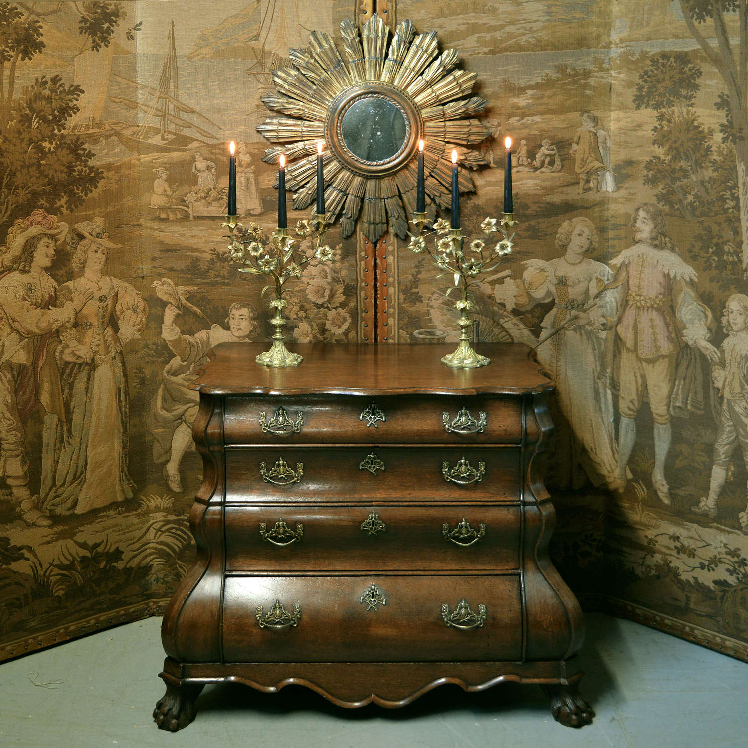 Late 18th/early 19th century oak Dutch commode