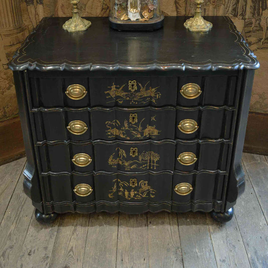 18th Century Dutch Commode
