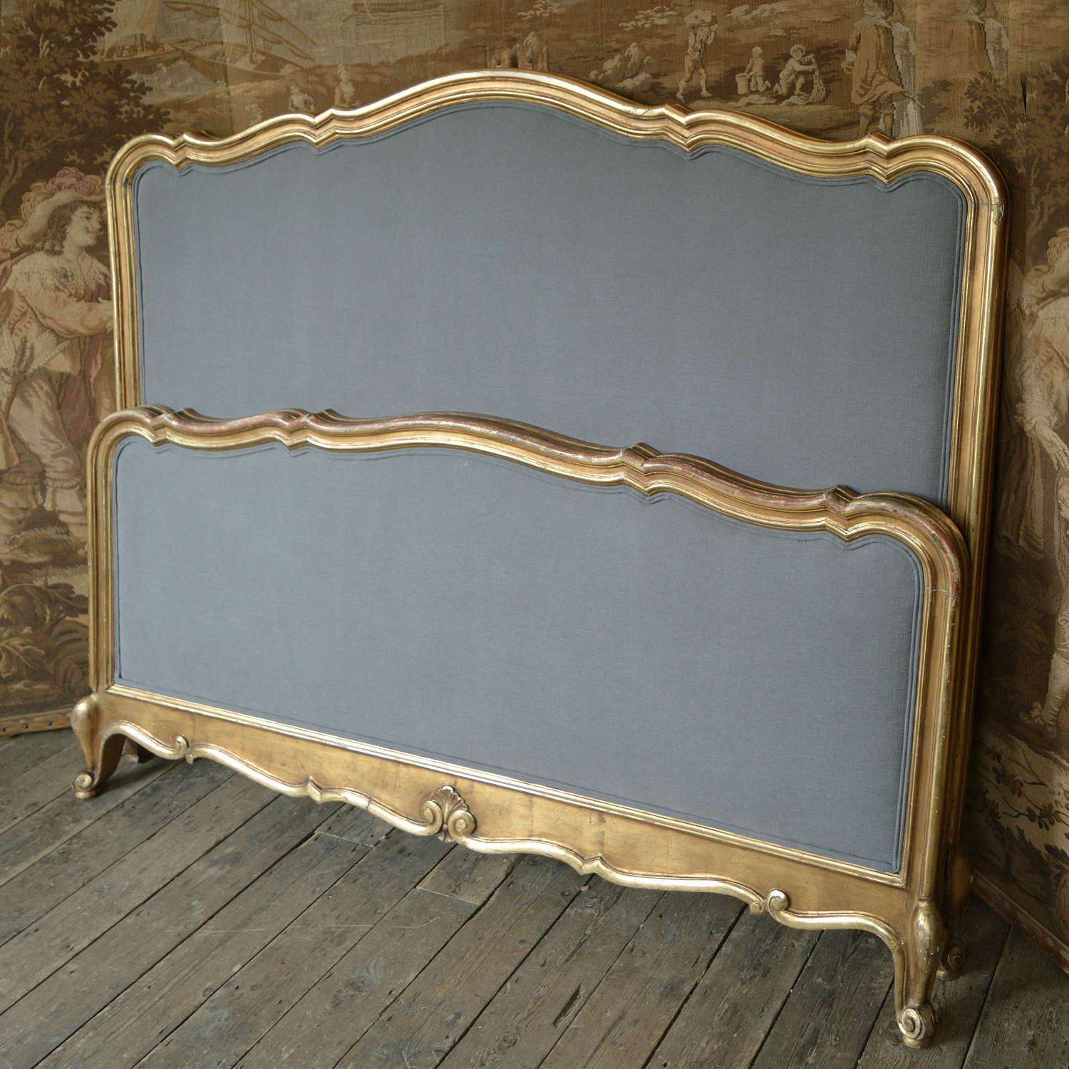 1920's Giltwood Italian bedstead, Large king-size