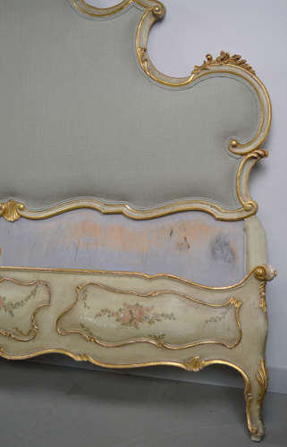 Venetian Super-king size giltwood bedstead